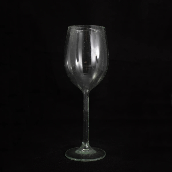 Breakaway Tall Wine Glass 8 inch